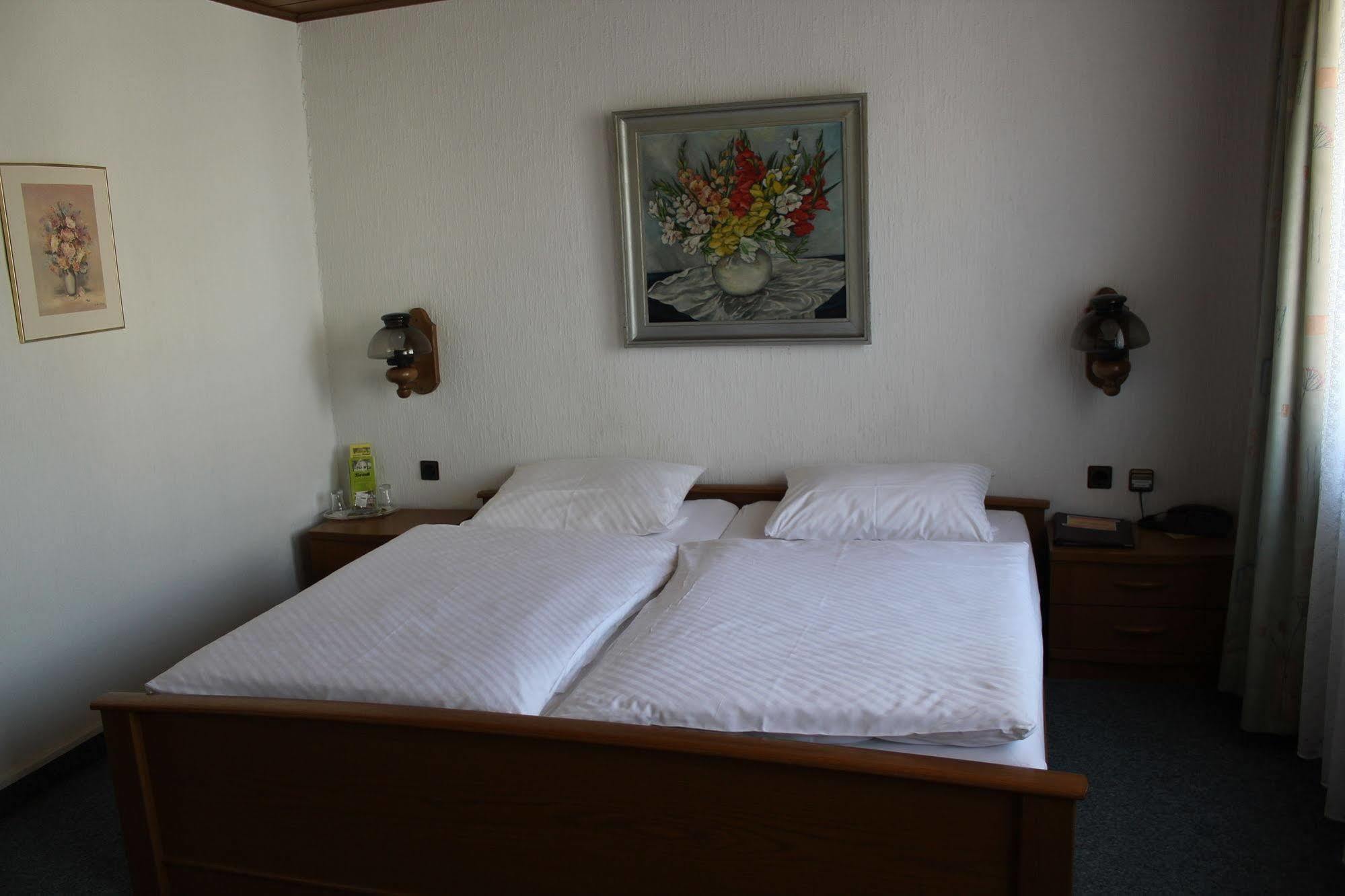 Bartels Stadt-Hotel แวร์ล ภายนอก รูปภาพ